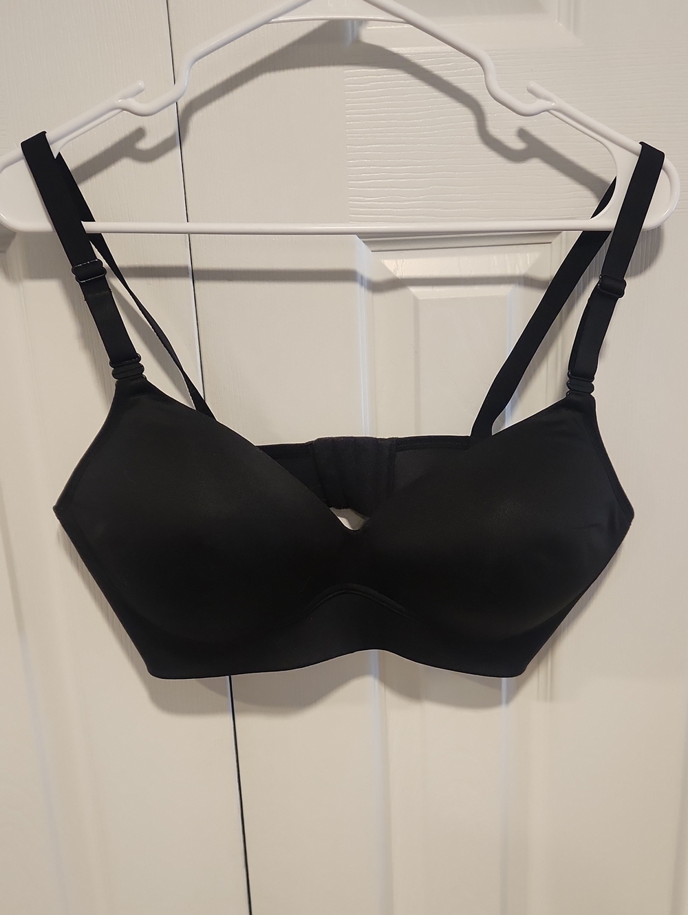 NWOT Warners All You Need Wireless Bra